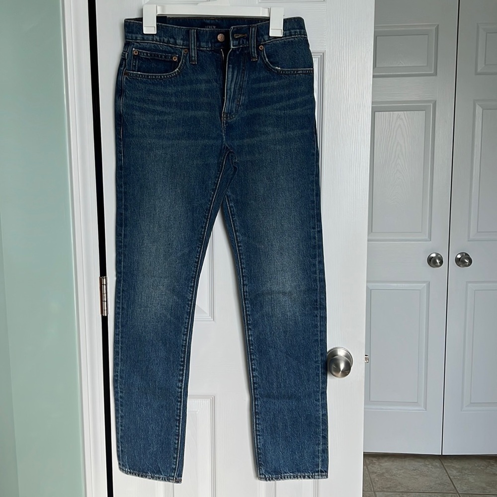 Men’s J Crew Factory straight jeans - 28 x 32 - NWT